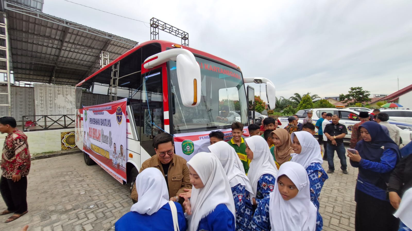 Rendi Solihin Sampaikan Beasiswa Kukar Idaman Tahun 2024 Dilanjutkan ...