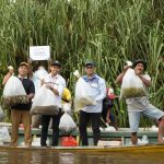 Komitmen Pelestarian Sungai, CSR PT BAI dan Kelompok Nelayan Binaan Tebar 15.000 Benih Ikan