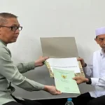 H. Sutarmidji Mewaqafkan Lahan Untuk Pesantren Labbaik Indonesia Pal IX Kubu Raya