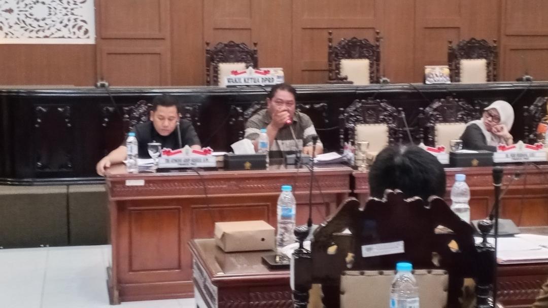 Anggota Pansus DPRD Kota Probolinggo Robit Riyanto Soroti Penerangan ...