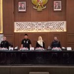 Rapat Paripurna DPRD, Wali Kota Probolinggo Sampaikan Nota Penjelasan LPP APBD 2025
