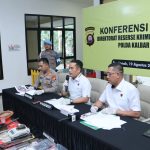 Polda Kalbar Amankan 13 Tersangka dan Sita 3,4 Kg Emas