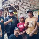 Gercep Laskar Jogo Probolinggo Salurkan Bantuan Lansia Asal Sindetlami Besuk