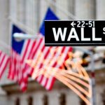 Wall Street Anjlok, Imbal Hasil US Treasury Melonjak