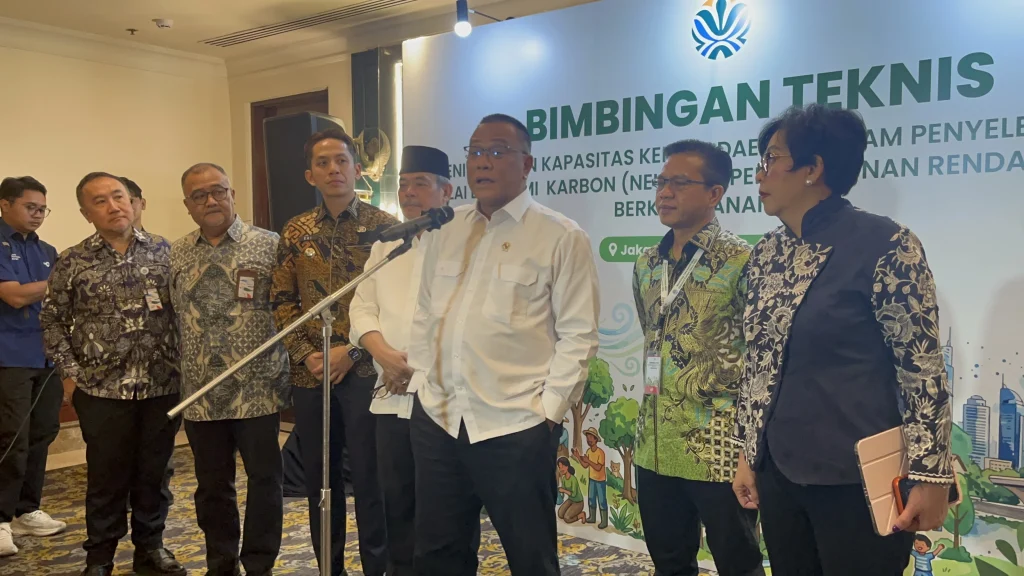 Menteri LH Ajak BUMD Jadikan Perdagangan Karbon Sumber Pendapatan Daerah