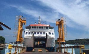 2025-10-08-jadwal-kapal-roro-telaga-punggur-tanjung-uban