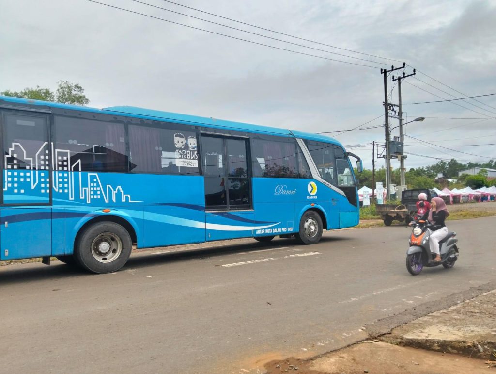 20261013 bus damri di terminal tana tidung