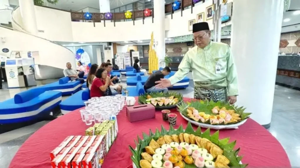 Foto Bank kalbar Rokidi