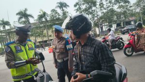 Foto Operasi Patuh