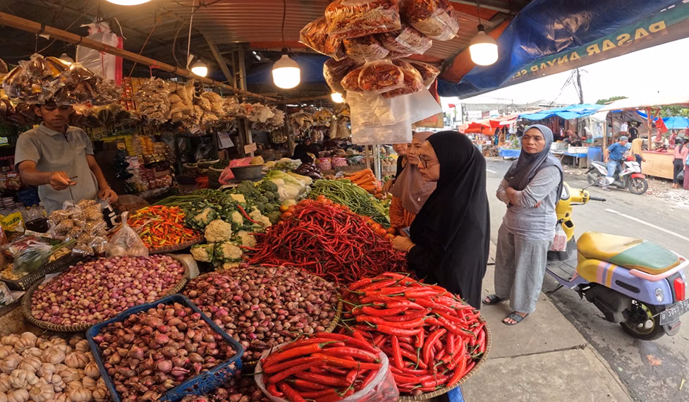 Harga Cabai Rawit Tembus Rp130 Ribu per Kg, Telur Ayam Rp31.750