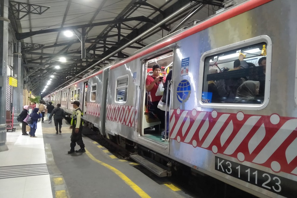 KRL Jogja-Solo 7 Oktober: 15 Perjalanan, Tarif Tetap Rp8.000