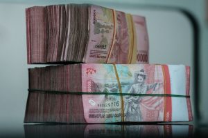 Rupiah Menguat Tipis ke Rp17.873, Tekanan Global Masih Membayangi