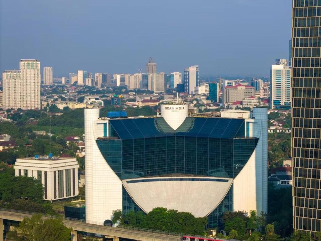 hotel-gran-melia-jakarta